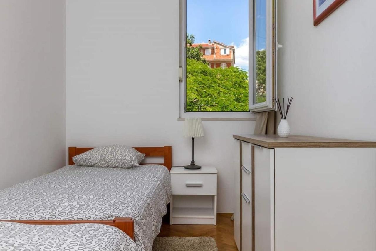 Jurmar - With Terrace Appartement